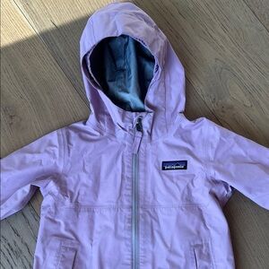 Patagonia Lavender Hooded rain Jacket 3t